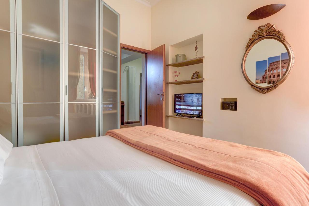 Colosseo Residenza Sette Sale Рим Екстер'єр фото