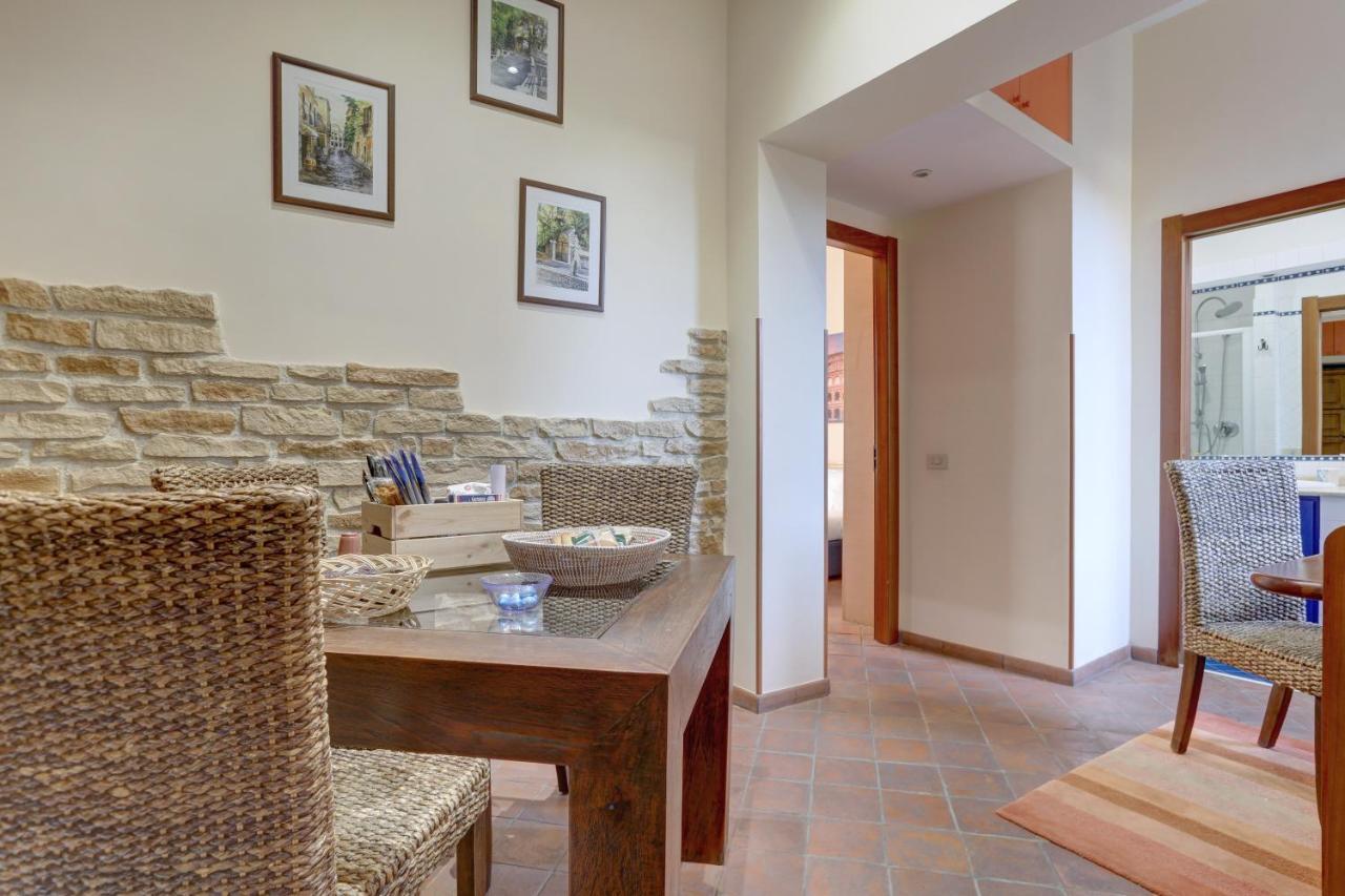 Colosseo Residenza Sette Sale Рим Екстер'єр фото