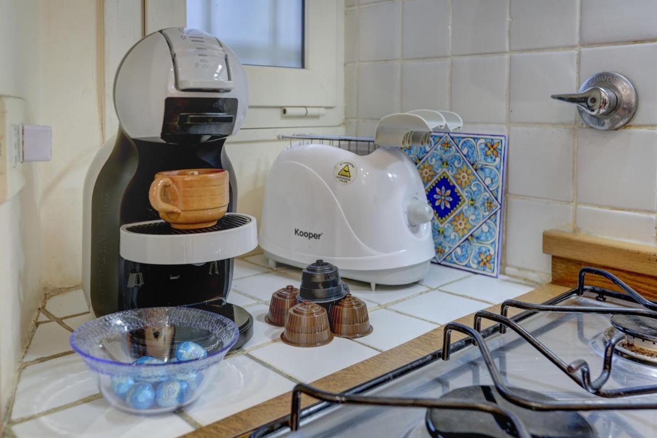 Colosseo Residenza Sette Sale Рим Екстер'єр фото