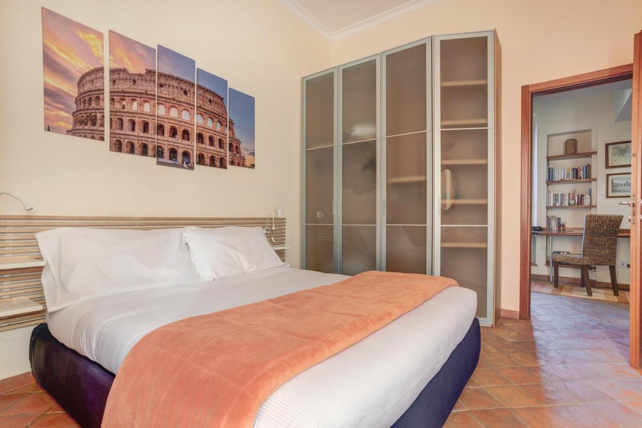 Colosseo Residenza Sette Sale Рим Екстер'єр фото
