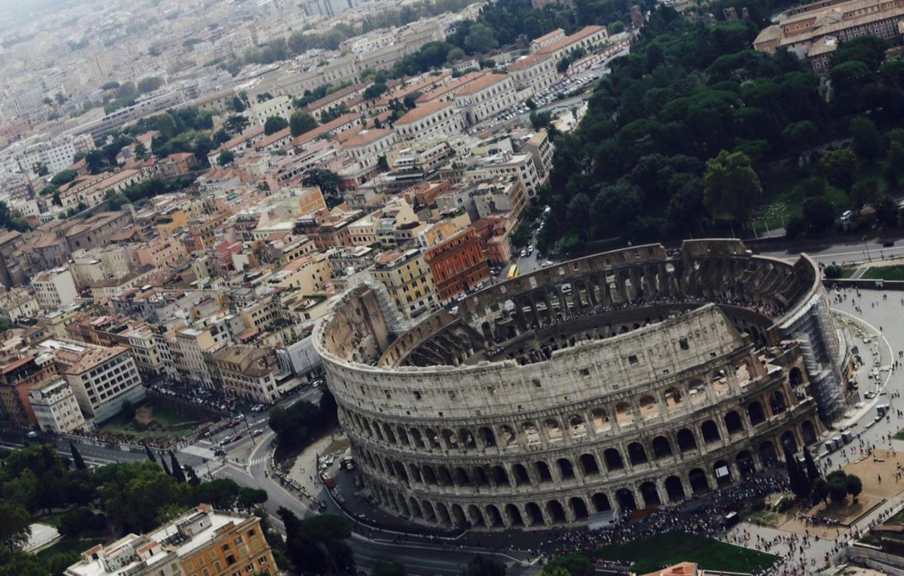 Colosseo Residenza Sette Sale Рим Екстер'єр фото